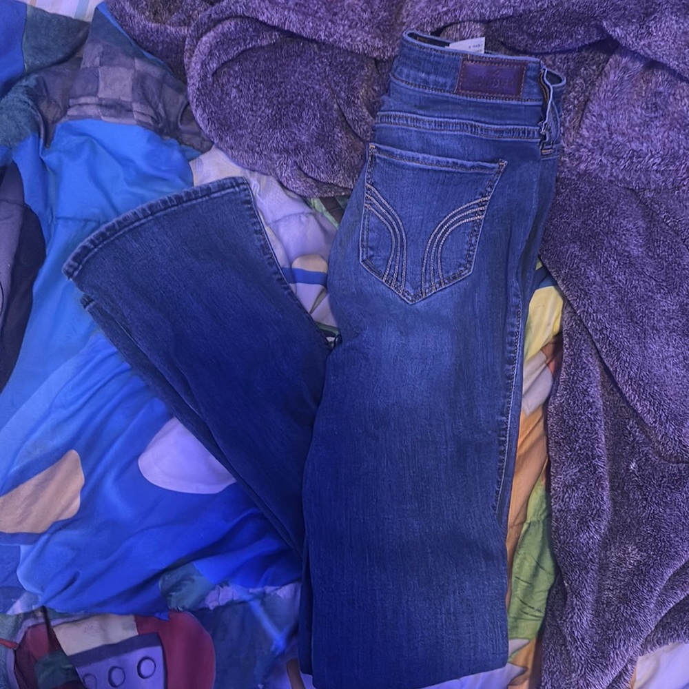 Curvy mid rise boot cut jeans!!